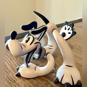 Disney Art: Pluto Vinyl Figure by Disney x Joe Ledbetter